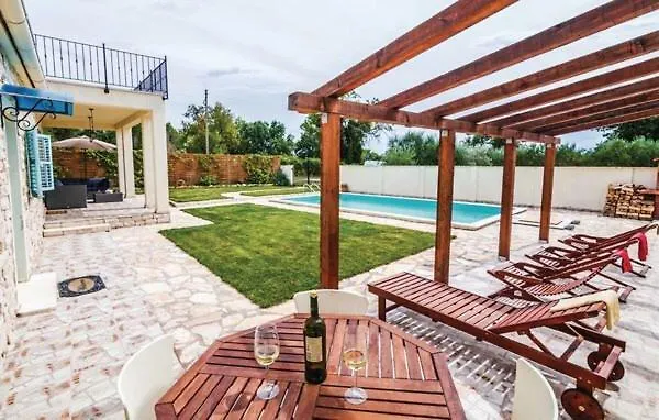 Villa Pistan Murvica